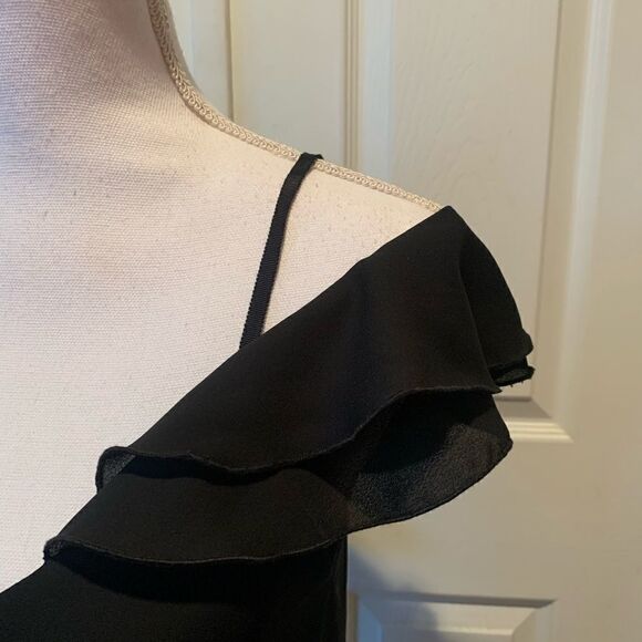 🎄Lisa & Lucy Ruffle Sleeve Cold Shoulder Blouse - Picture 4 of 9